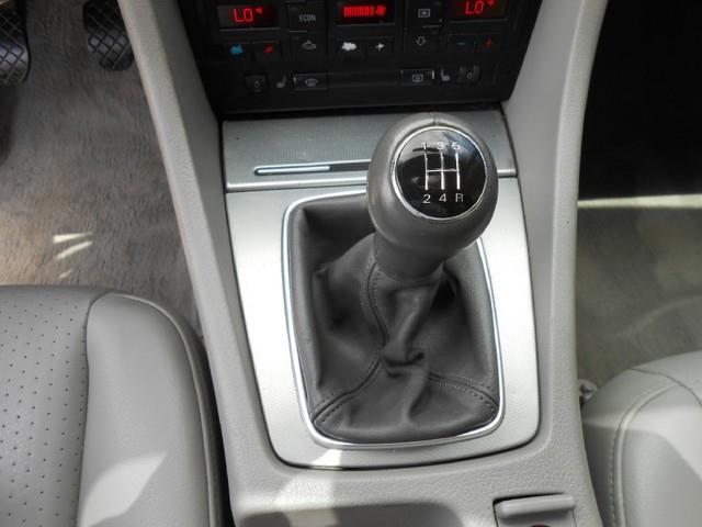 Audi A4 2002 photo 44