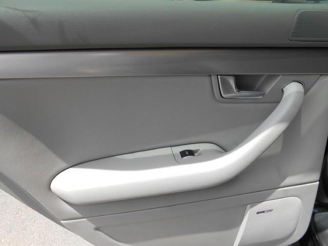 Audi A4 2002 photo 5