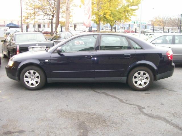 Audi A4 2002 photo 1