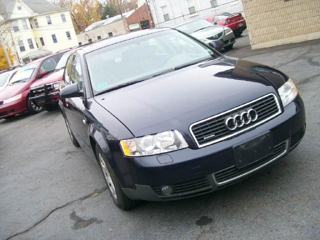 Audi A4 2002 photo 5