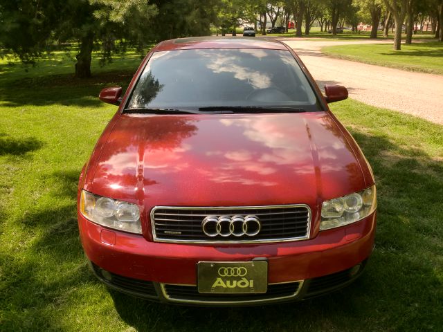 Audi A4 2002 photo 4