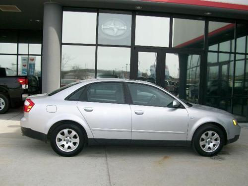 Audi A4 2002 photo 2
