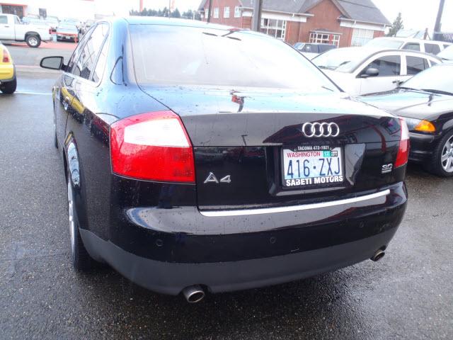 Audi A4 2002 photo 2