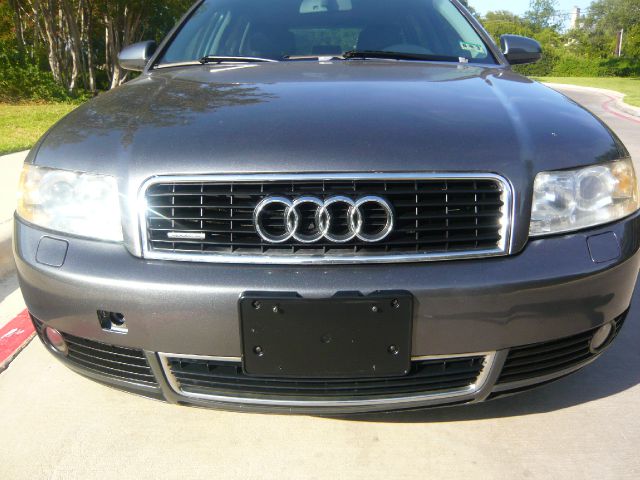 Audi A4 2002 photo 0