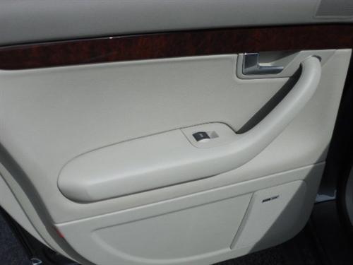 Audi A4 2002 photo 4