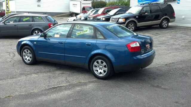 Audi A4 2002 photo 3