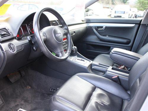 Audi A4 2002 photo 2