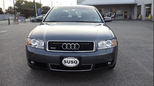 Audi A4 2003 photo 2