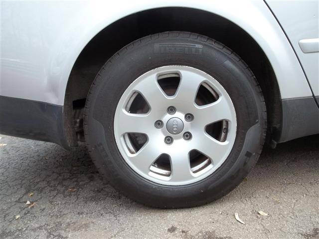 Audi A4 2003 photo 3