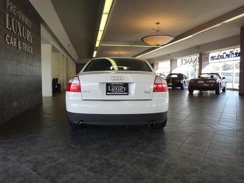 Audi A4 2003 photo 2