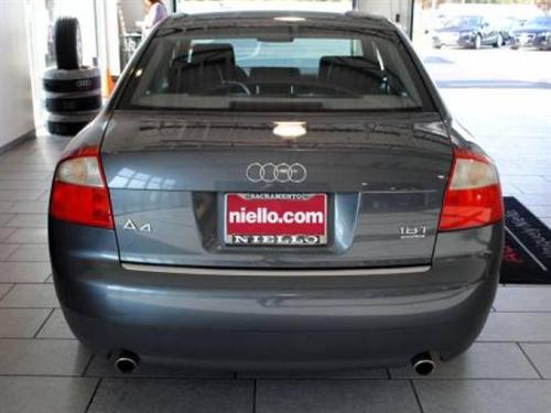 Audi A4 2003 photo 2