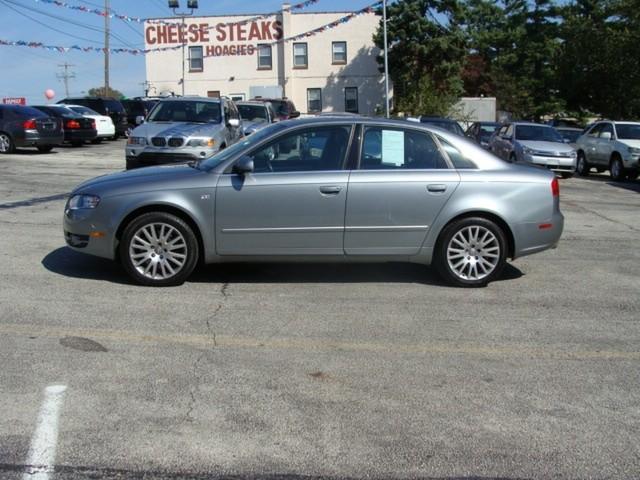 Audi A4 2003 photo 1