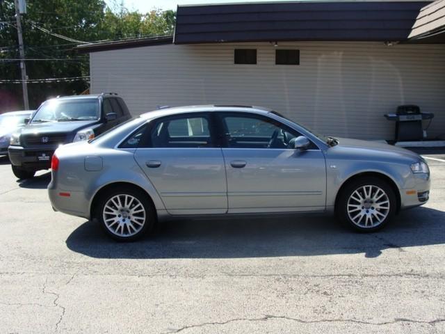 Audi A4 2003 photo 3