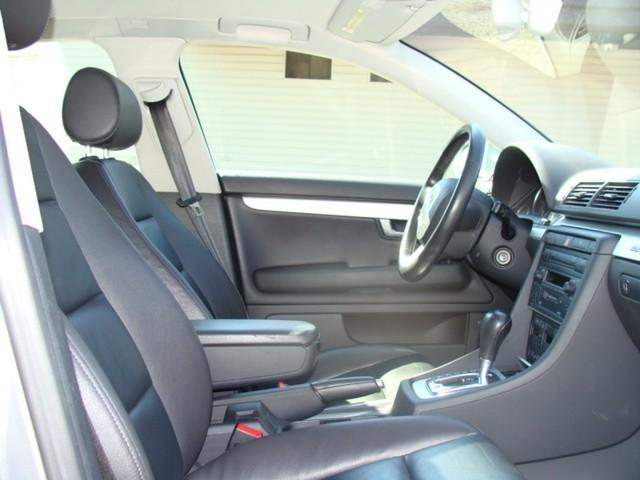 Audi A4 2003 photo 4