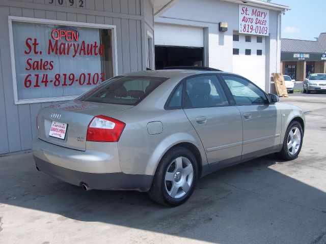 Audi A4 2003 photo 1