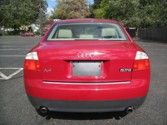 Audi A4 2003 photo 5
