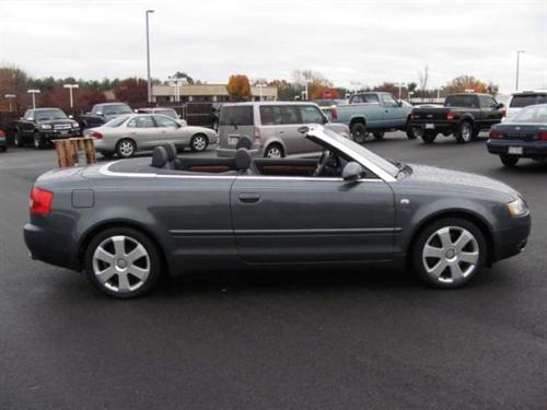 Audi A4 2003 photo 2
