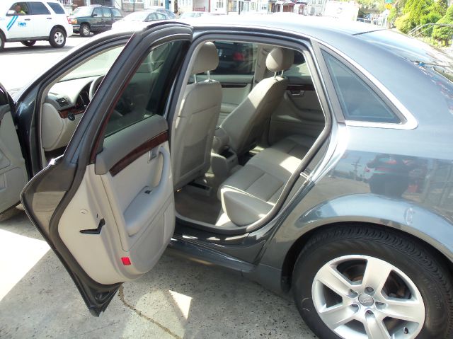 Audi A4 Unknown Sedan