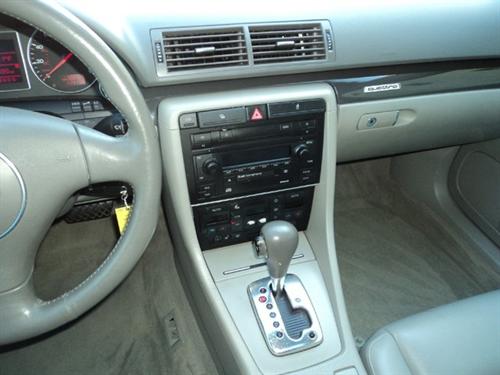 Audi A4 2003 photo 1