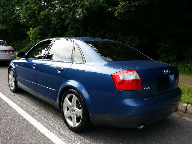 Audi A4 2003 photo 3