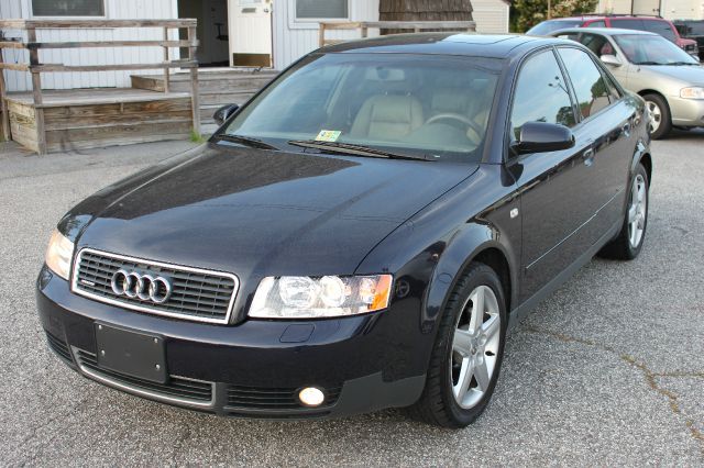 Audi A4 2003 photo 3