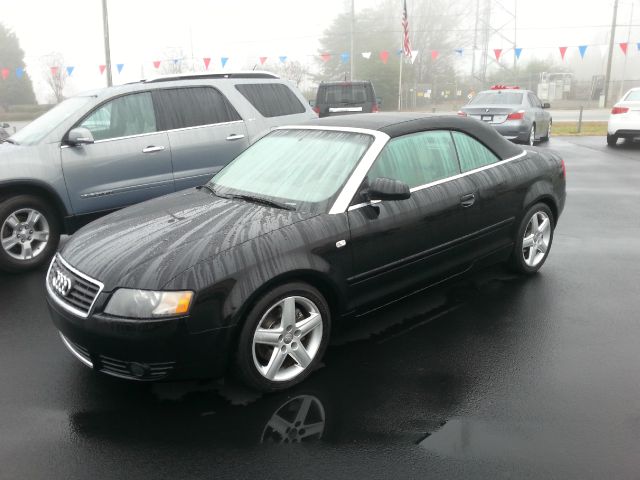 Audi A4 2003 photo 3