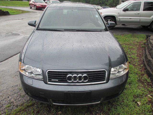 Audi A4 2003 photo 3