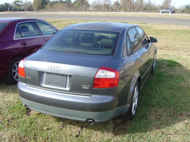 Audi A4 2003 photo 4