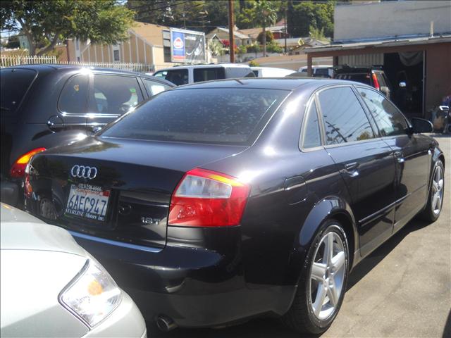 Audi A4 2003 photo 3