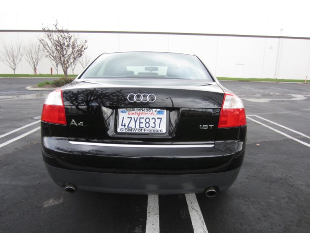Audi A4 2003 photo 1