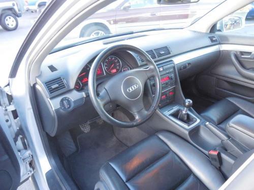Audi A4 2004 photo 4