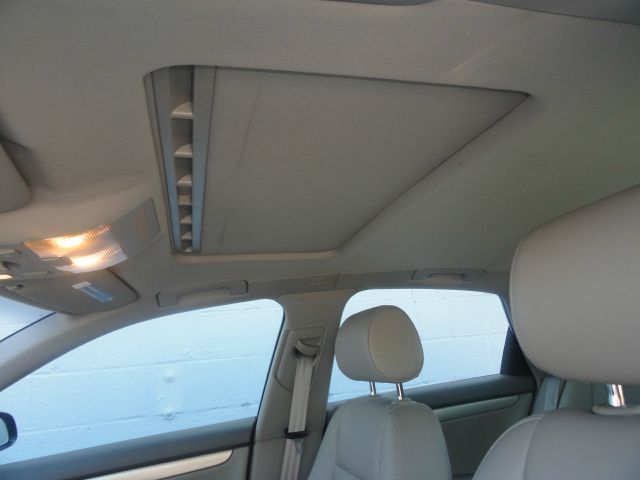 Audi A4 2004 photo 9