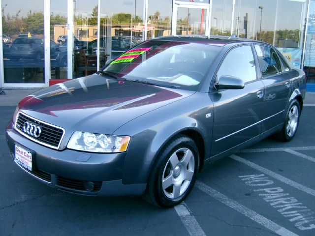 Audi A4 EXT CAB Sedan