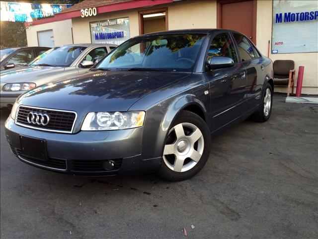 Audi A4 2004 photo 3