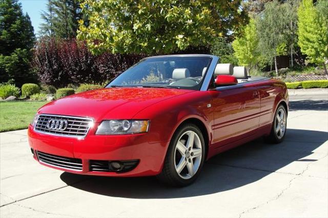 Audi A4 2004 photo 4