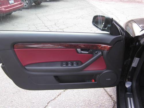 Audi A4 2004 photo 4