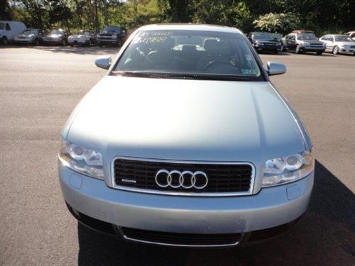 Audi A4 2004 photo 1
