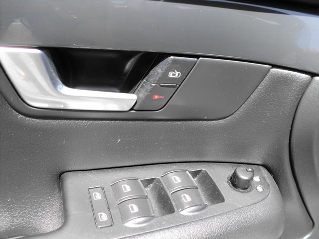 Audi A4 2004 photo 38