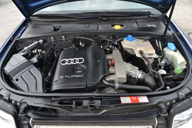 Audi A4 2004 photo 1