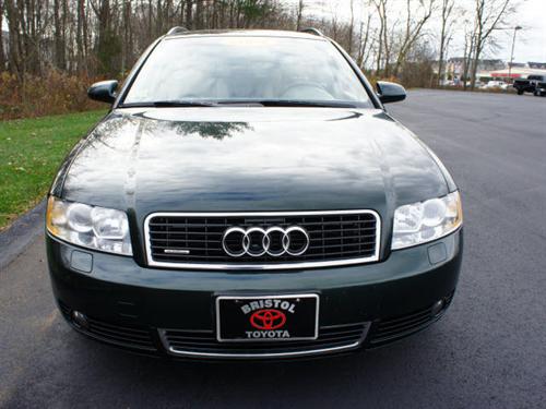 Audi A4 2004 photo 1