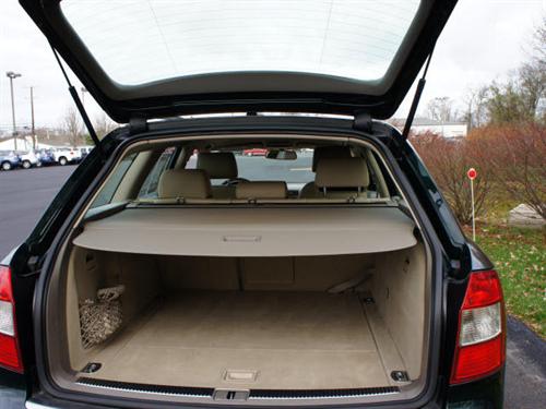 Audi A4 2004 photo 3