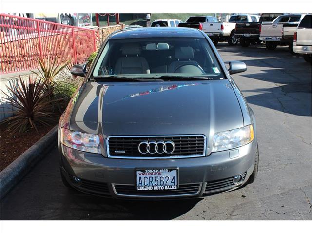 Audi A4 2004 photo 1