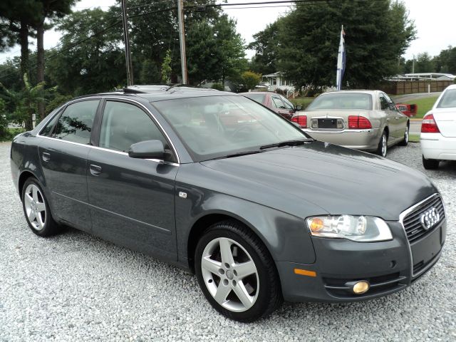 Audi A4 2005 photo 1