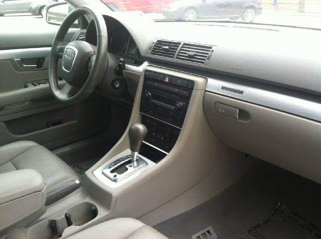 Audi A4 4dr Wgn SEL FWD Sedan