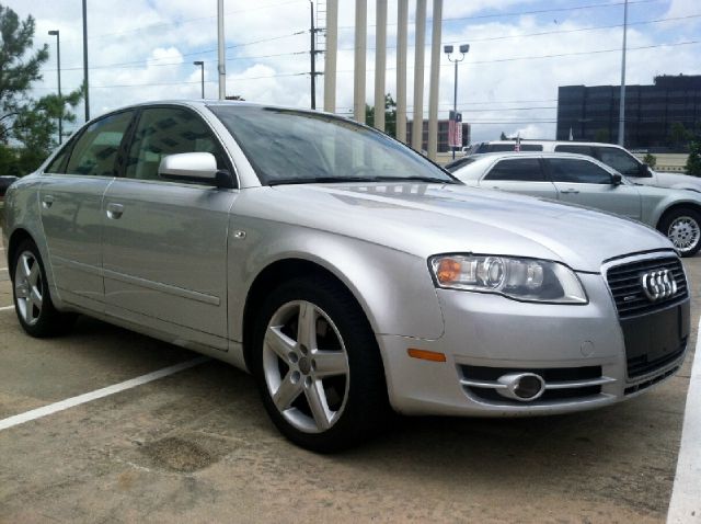 Audi A4 2005 photo 1