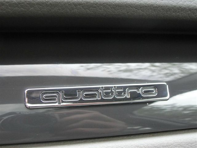 Audi A4 EXT CAB Sedan