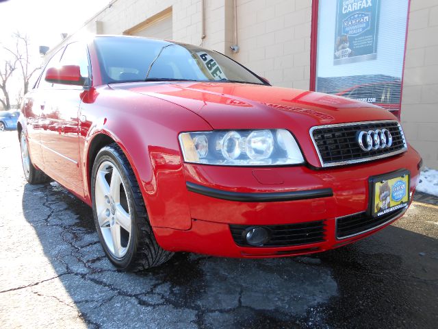 Audi A4 2005 photo 2