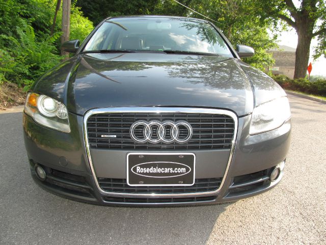 Audi A4 2005 photo 1