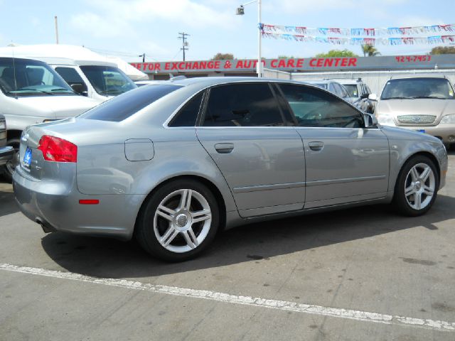 Audi A4 2005 photo 1