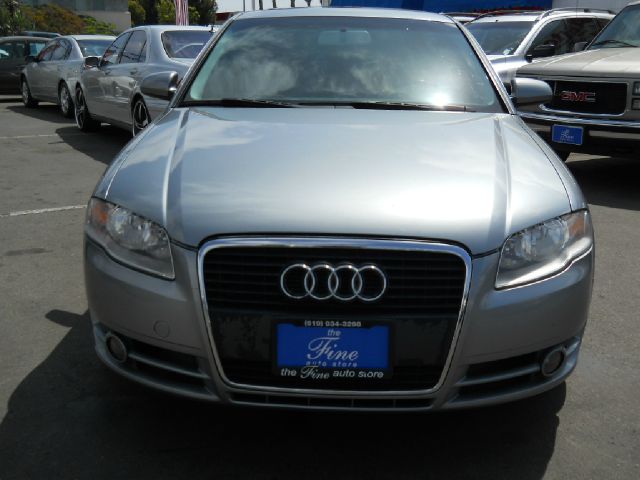Audi A4 2005 photo 14